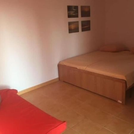 Toro Vista Casita - 1-2 Bedrooms Sayalonga Kültér fotó