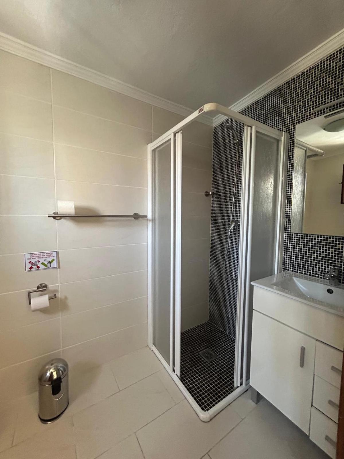 Toro Vista Casita - 1-2 Bedrooms Sayalonga Kültér fotó