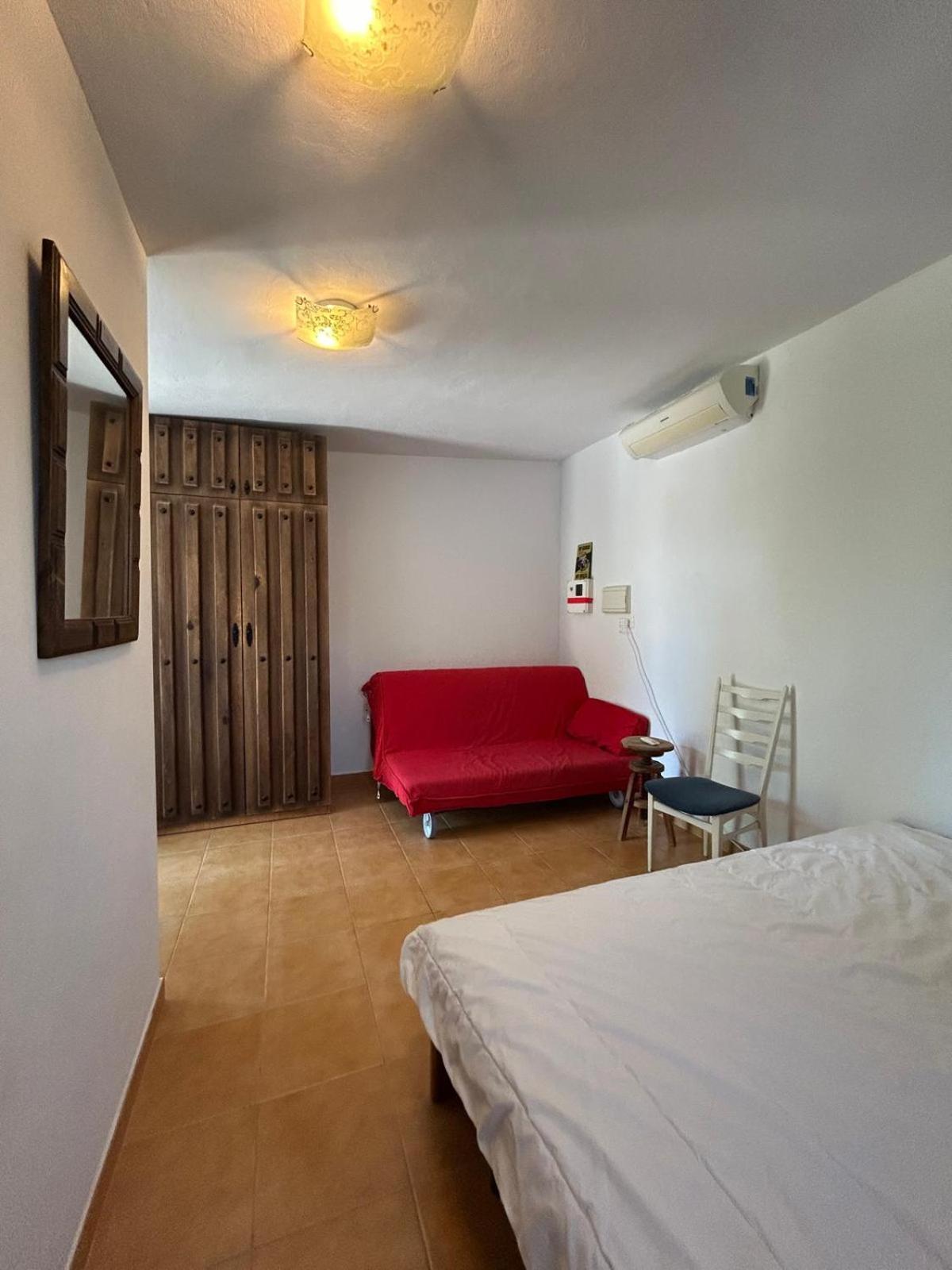 Toro Vista Casita - 1-2 Bedrooms Sayalonga Kültér fotó